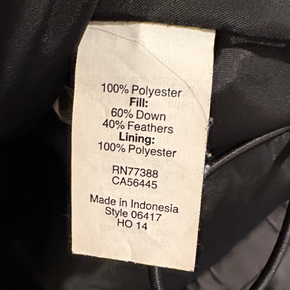 J. Crew Men's Charcoal Puffer Jacket - Picture 3 of 6